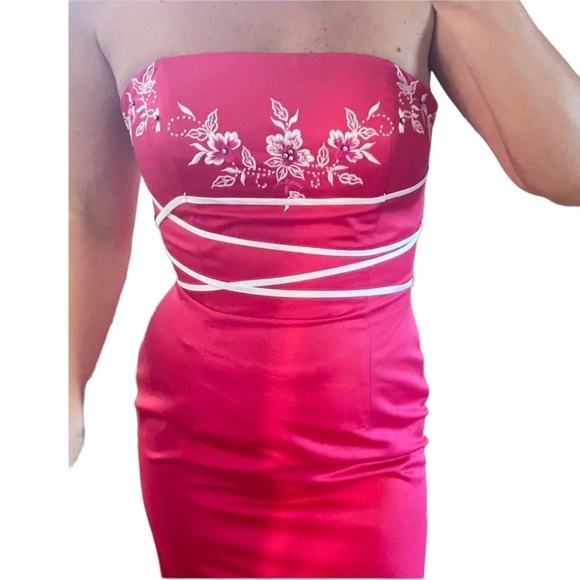 Jovani Hot Pink Strapless Gown - Picture 2 of 4